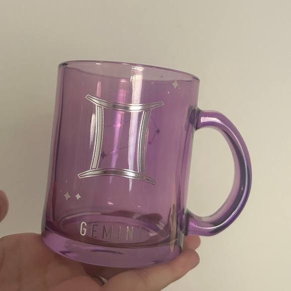 Gemini Zodiac Glass Mug-NWT - Picture 3 of 4